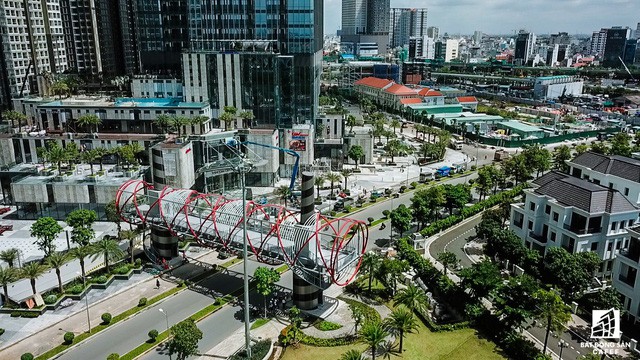  Cận cảnh tòa nhà cao nhất Việt Nam chuẩn bị khai trương trung tâm thương mại Vincom Center Landmark 81  - Ảnh 7.