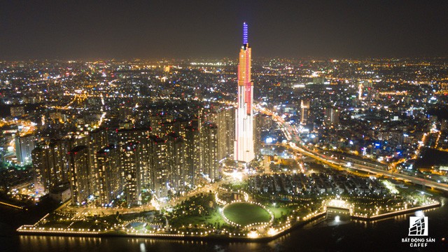  Tòa nhà cao nhất Việt Nam lung linh về đêm giữa Sài Gòn xa hoa  - Ảnh 3.