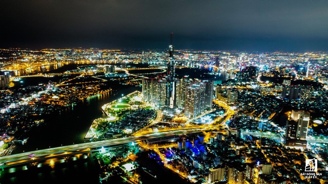  Tòa nhà cao nhất Việt Nam lung linh về đêm giữa Sài Gòn xa hoa  - Ảnh 6.