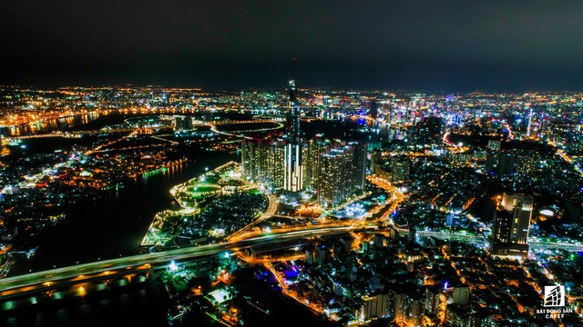  Tòa nhà cao nhất Việt Nam lung linh về đêm giữa Sài Gòn xa hoa  - Ảnh 7.