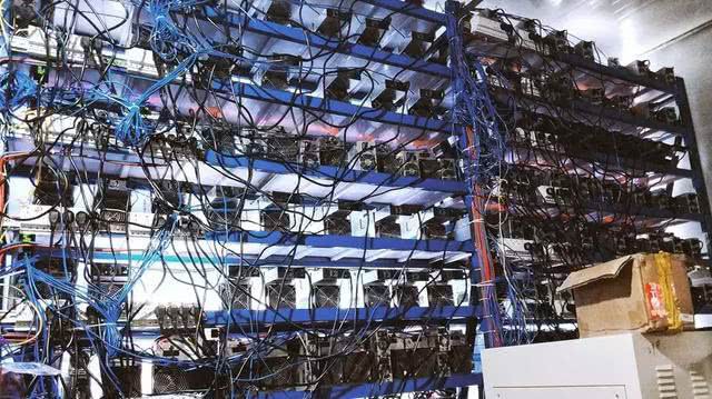 Trung Quốc: Từ chủ tiệm net thành chủ mỏ tiền mã hóa, mua cả trạm thủy điện để đào bitcoin - Ảnh 7. Trung Quốc: Từ chủ tiệm net thành chủ mỏ tiền mã hóa, mua cả trạm thủy điện để đào bitcoin - Ảnh 7.