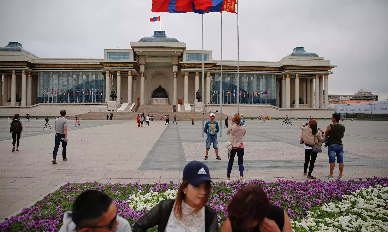 Chuyện ngược đời về phụ nữ Mông Cổ: Càng đẹp, càng thông minh thì lại càng dễ ế - Ảnh 5. Chuyện ngược đời về phụ nữ Mông Cổ: Càng đẹp, càng thông minh thì lại càng dễ ế - Ảnh 5.