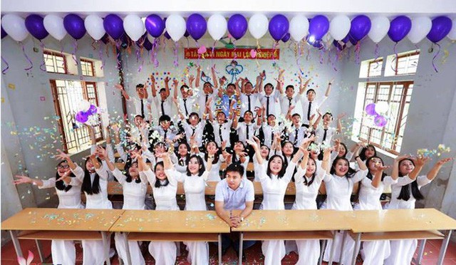 Những lớp học siêu giỏi ở Nghệ An, Hà Tĩnh: Học trường làng nhưng cả lớp đậu đại học, năm nào cũng thủ khoa trường top - Ảnh 3.