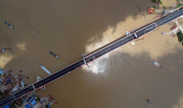  Ảnh: Cây cầu dây văng hơn 7.000 tỷ nối Hạ Long - Hải Phòng trước ngày thông xe  - Ảnh 2.