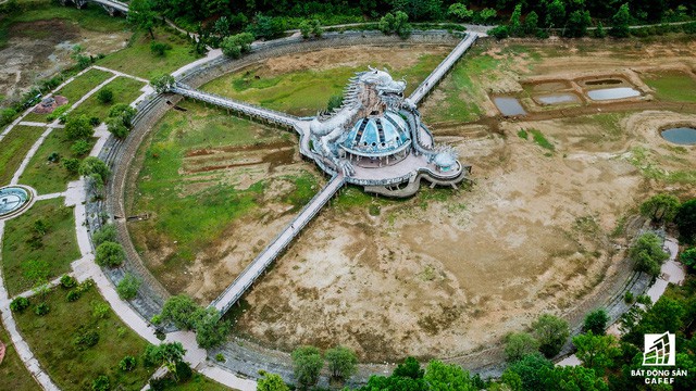 Cận cảnh dự án công viên lạ 15 năm bỏ hoang ở Huế bỗng dưng hút khách nước ngoài  - Ảnh 13.