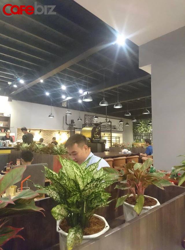 Bên trong quán cafe King Coffee của vợ vua cà phê Trung Nguyên có gì? - Ảnh 6.