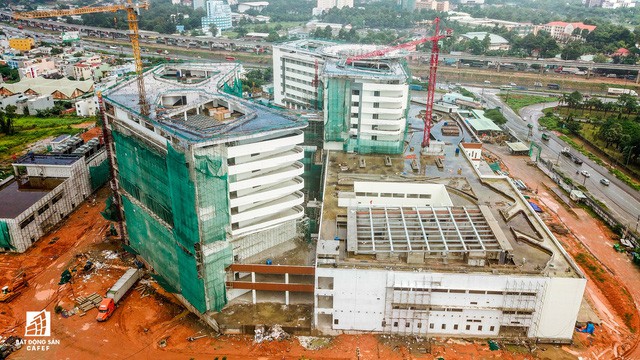  Cận cảnh tiến độ xây dựng dự án bệnh viện 5.800 tỷ đồng, hiện đại bậc nhất đang xây dựng tại khu Đông (Tp.HCM)  - Ảnh 11.
