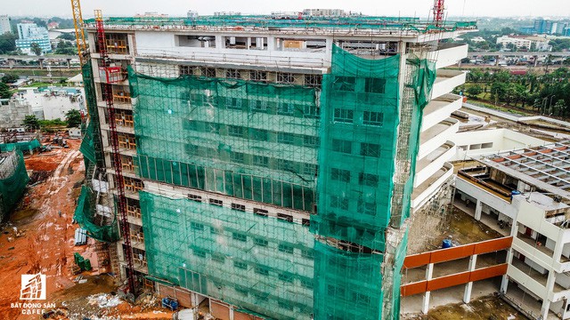  Cận cảnh tiến độ xây dựng dự án bệnh viện 5.800 tỷ đồng, hiện đại bậc nhất đang xây dựng tại khu Đông (Tp.HCM)  - Ảnh 19.