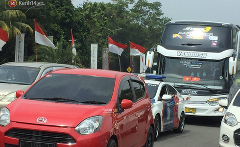 Thua tiếc nuối UAE sau loạt sút penalty, Olympic Việt Nam ngẩng cao đầu chia tay kỳ ASIAD 2018 lịch sử - Ảnh 3.