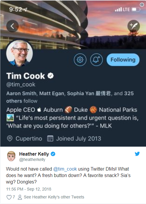 Cùng xem màn mở đầu cực kỳ ấn tượng của sự kiện ra mắt iPhone 2018: Tim Cook đã lừa cả thế giới như thế nào? - Ảnh 1.