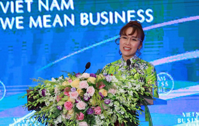 Bộ trưởng trẻ nhất Malaysia, nữ tỷ phú đầu tiên của Việt Nam và những giấc mơ bỏ ngỏ cho người trẻ - Ảnh 8. Bộ trưởng trẻ nhất Malaysia, nữ tỷ phú đầu tiên của Việt Nam và những giấc mơ bỏ ngỏ cho người trẻ - Ảnh 8.
