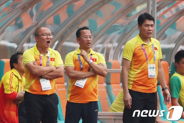 HLV Park Hang Seo: Bóng đá Việt Nam có thể lên nhóm đầu châu Á - Ảnh 1. HLV Park Hang Seo: Bóng đá Việt Nam có thể lên nhóm đầu châu Á - Ảnh 1.
