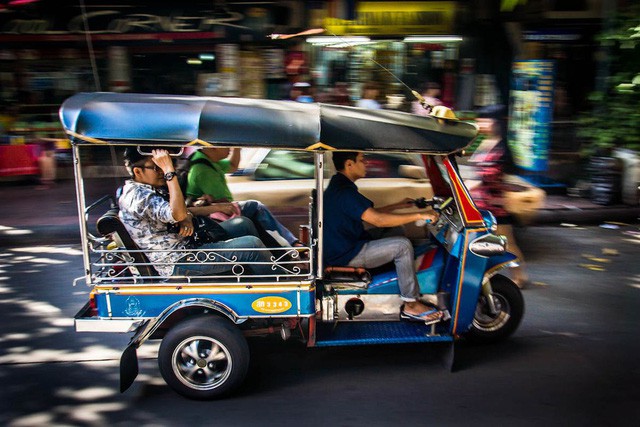  Myanmar bùng nổ “taxi công nghệ”, lái xe tuk tuk lo lắng ở Campuchia và câu chuyện của Philippines  - Ảnh 1.