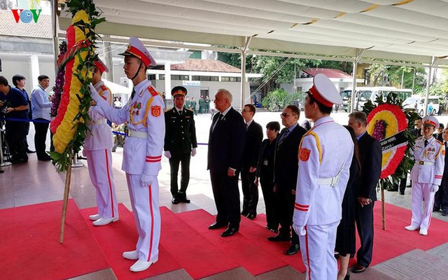 Các đoàn đại biểu quốc tế viếng Chủ tịch nước Trần Đại Quang - Ảnh 16. Các đoàn đại biểu quốc tế viếng Chủ tịch nước Trần Đại Quang - Ảnh 16.