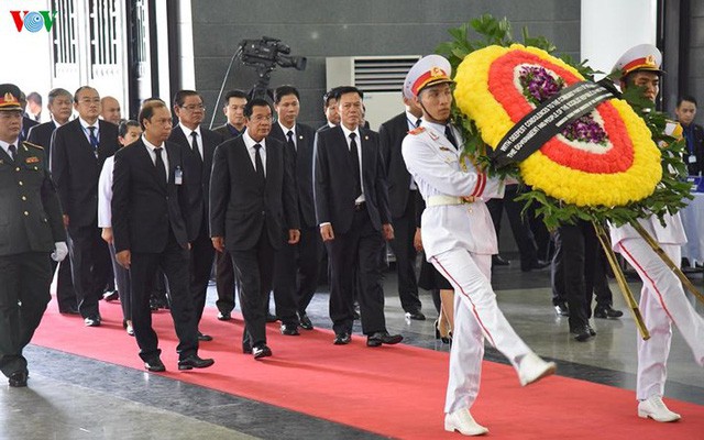 Các đoàn đại biểu quốc tế viếng Chủ tịch nước Trần Đại Quang - Ảnh 3. Các đoàn đại biểu quốc tế viếng Chủ tịch nước Trần Đại Quang - Ảnh 3.