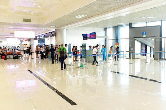 Cận cảnh diện mạo mới Nhà ga T1 Nội Bài sau một năm nâng cấp - Ảnh 11. Cận cảnh diện mạo mới Nhà ga T1 Nội Bài sau một năm nâng cấp - Ảnh 11.