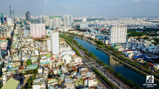  Toàn cảnh con đường đắt đỏ bậc nhất trung tâm Sài Gòn nhìn từ trên cao - Ảnh 13.