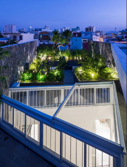 Nhà phố ở Nha Trang gây sốt với thiết kế xanh mướt nhờ những miệt vườn nhỏ - Ảnh 19.