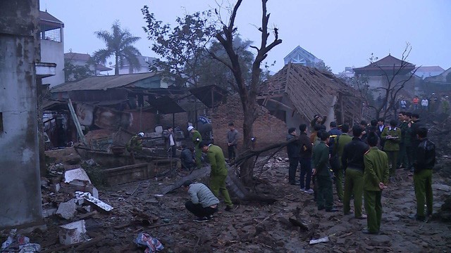 Nổ kinh hoàng ở Bắc Ninh lúc rạng sáng khiến 2 cháu bé tử vong, hàng chục ngôi nhà bị san phẳng - Ảnh 9.