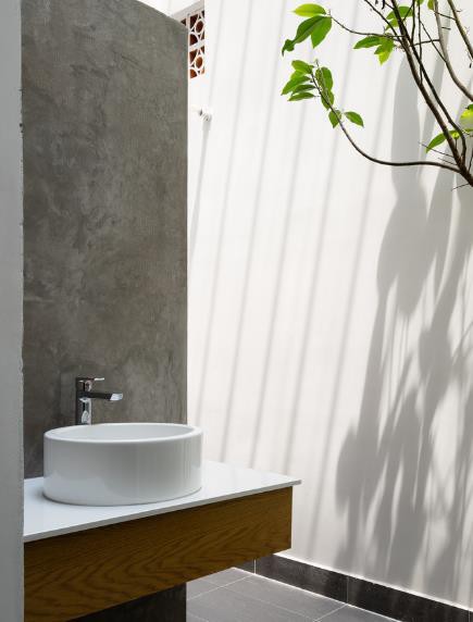 Ngắm ngôi nhà ống đẹp như tranh vẽ của cặp vợ chồng trẻ ở Bình Dương - Ảnh 9. Ngắm ngôi nhà ống đẹp như tranh vẽ của cặp vợ chồng trẻ ở Bình Dương - Ảnh 9.