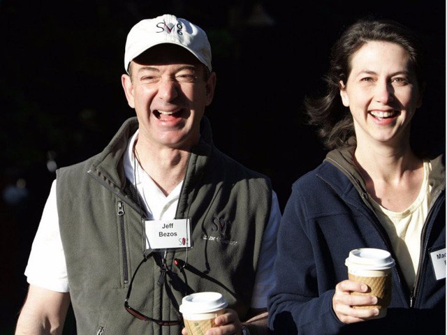 Sự nghiệp đáng kinh ngạc của người luôn đứng sau thành công của ông trùm Amazon Jeff Bezos: Từ bỏ công việc ước mơ của mình để hỗ trợ chồng và trở thành cặp đôi giàu nhất thế giới!  - Ảnh 9.