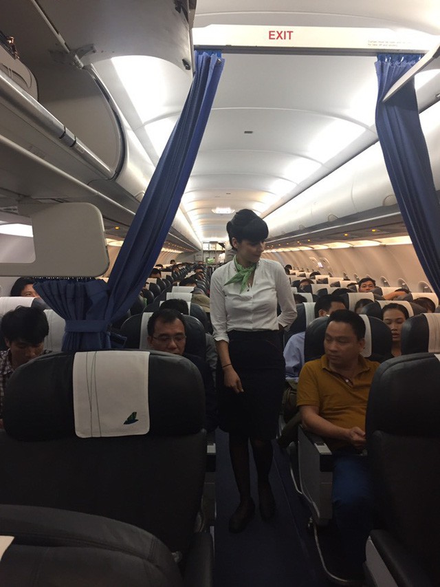  Bamboo Airways: Bay thành công chuyến bay thương mại đầu tiên  - Ảnh 2.