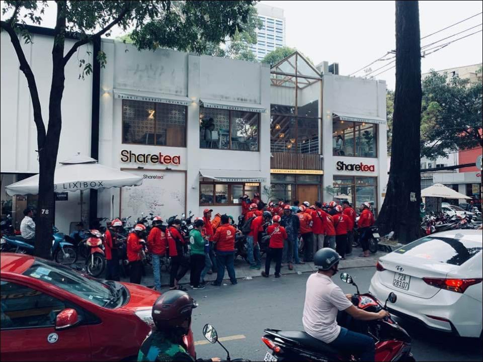 Cuộc đua đốt tiền ở mảng giao đồ ăn tại Việt Nam - Ảnh 1.