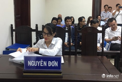 Đại diện Tuần Châu không đến, hoãn phiên tòa xử vụ tranh chấp với đạo diễn Việt Tú - Ảnh 1.