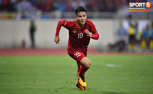 [Vòng loại World Cup 2022] Việt Nam 1-0 Malaysia (H2): Quang Hải lập siêu phẩm ngả người volley - Ảnh 5.