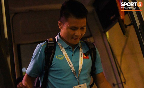 [Vòng loại World Cup 2022] Việt Nam 1-0 Malaysia (H2): Quang Hải lập siêu phẩm ngả người volley - Ảnh 36.