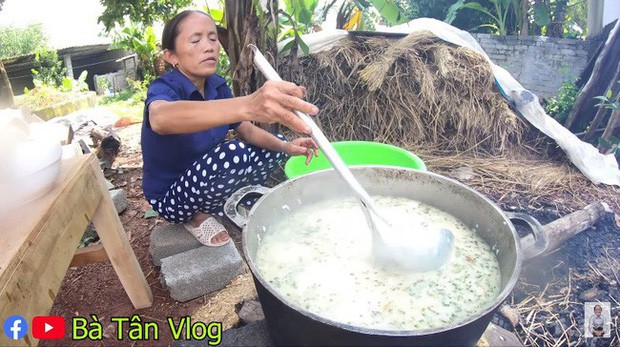 Bà Tân Vlog lại bị tố gian dối, đến mức khán giả gửi cả tâm thư chỉ trích nấu món cháo cho trẻ em theo cách chẳng giống ai - Ảnh 1.