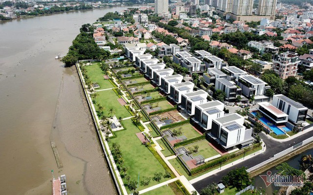 Bất chấp kẹt xe, ngập nước, khu nhà giàu Thảo Điền vẫn ken đặc dự án BĐS - Ảnh 13.