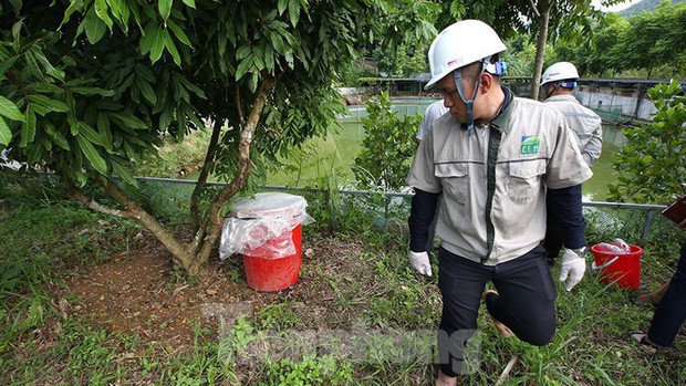 Toàn cảnh nhà máy nước sông Đà, nơi nguồn nước sạch cho Thủ đô đang bị đe dọa - Ảnh 11.