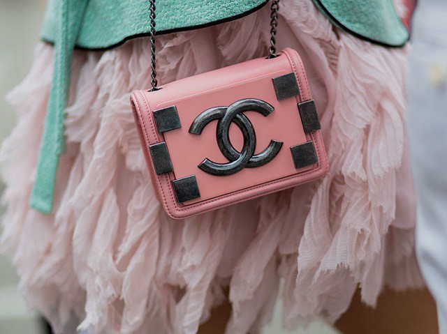  Louis Vuitton, Chanel dẫn đầu top thương hiệu xa xỉ giá trị nhất thế giới - Ảnh 2.