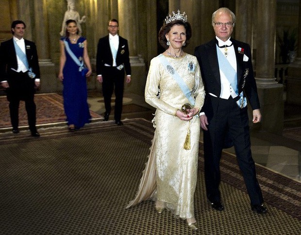 5 Hoàng tử và Công chúa Thụy Điển bị rút tước hiệu hoàng tộc, xóa tên khỏi danh sách thừa kế ngai vàng, điều chưa từng có trong lịch sử - Ảnh 1.