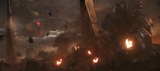 Lý do tại sao Doctor Strange lại chỉ dùng sức mạnh của mình để ngăn chặn dòng nước trong trận chiến cuối cùng của Avengers: Endgame - Ảnh 3. Lý do tại sao Doctor Strange lại chỉ dùng sức mạnh của mình để ngăn chặn dòng nước trong trận chiến cuối cùng của Avengers: Endgame - Ảnh 3.