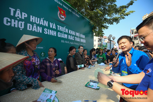 Chợ Nhớn - chợ truyền thống đầu tiên hoàn toàn nói không với túi nilon: Các chợ và siêu thị trên cả nước còn chần chờ gì mà không học hỏi và áp dụng? - Ảnh 3.