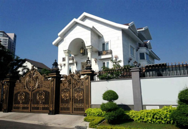 Bên trong biệt thự của dàn mỹ nhân Việt: Dát vàng, sang như khách sạn 5 sao, nhà Hà Tăng lên hẳn KBS Hàn Quốc - Ảnh 2.