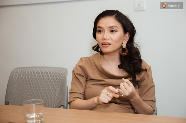 CEO ELSA - ứng dụng học Tiếng Anh lọt top 5 thế giới: Khả năng Tiếng Anh của người Việt đang bị tụt hậu trong khi các nước khác phát triển mạnh mẽ - Ảnh 4. CEO ELSA - ứng dụng học Tiếng Anh lọt top 5 thế giới: Khả năng Tiếng Anh của người Việt đang bị tụt hậu trong khi các nước khác phát triển mạnh mẽ - Ảnh 4.