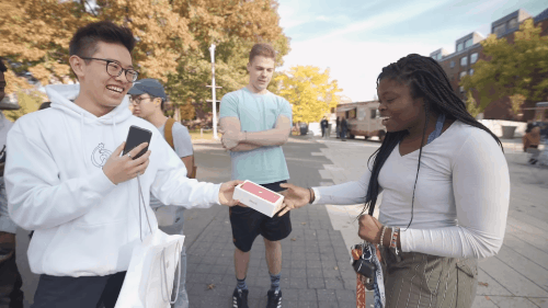 Thách đấu sinh viên Harvard rồi tặng luôn iPhone 11 miễn phí, vlogger hốt trọn 4 triệu view chỉ sau 4 ngày - Ảnh 3.