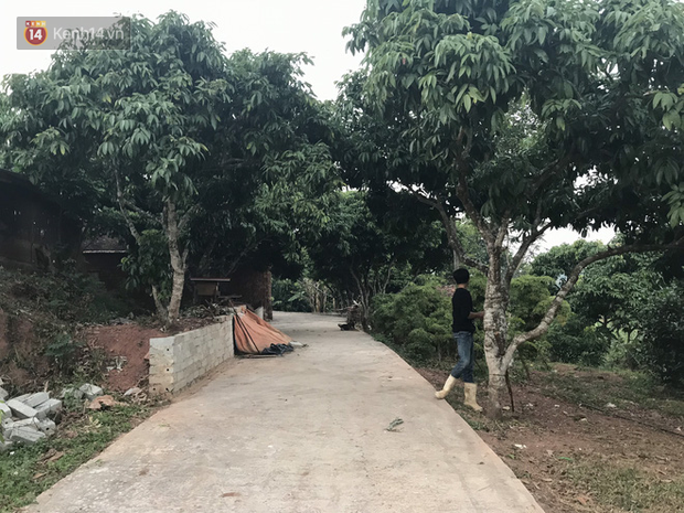 Bố mẹ của nữ VĐV điền kinh giành 3 HCV rồi ngã gục tại SEA Games: “Chỉ mong con cố gắng vì màu cờ sắc áo chứ không mong tiền mang về - Ảnh 3. Bố mẹ của nữ VĐV điền kinh giành 3 HCV rồi ngã gục tại SEA Games: “Chỉ mong con cố gắng vì màu cờ sắc áo chứ không mong tiền mang về - Ảnh 3.