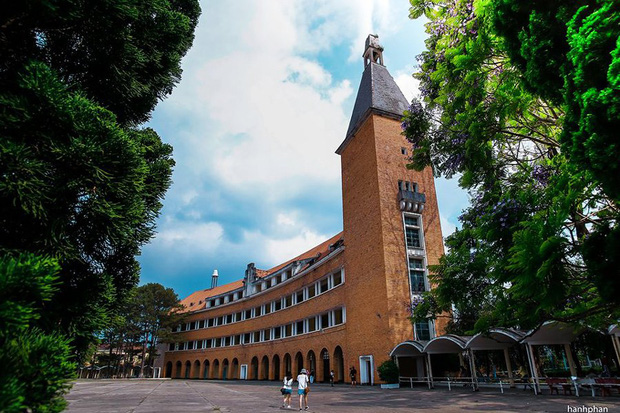 Top trường Đại học sang chảnh, kiến trúc đẳng cấp, học phí trăm triệu đến vài tỷ dành cho hội nhà giàu ở Việt Nam - Ảnh 15.
