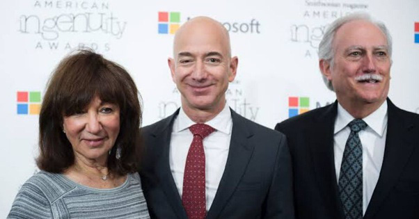 Những điều không ai ngờ tới về tỷ phú Jeff Bezos - Ảnh 3.