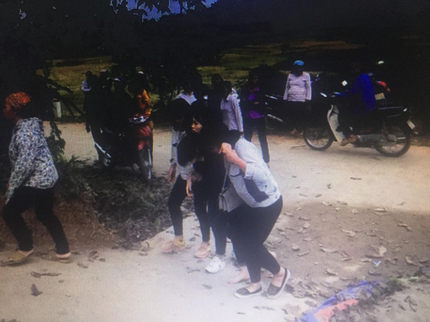 Thảm án 5 người chết ở Thái Nguyên: Hai con gái suy sụp, ôm nhau khóc khi hay tin bố giết mẹ và 4 người khác - Ảnh 3.