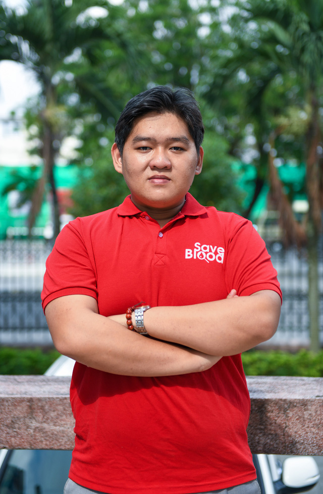 Day dứt chuyện hiến máu tình nguyện, chàng trai Huế khởi nghiệp với ngân hàng máu 4.0  - Ảnh 7.
