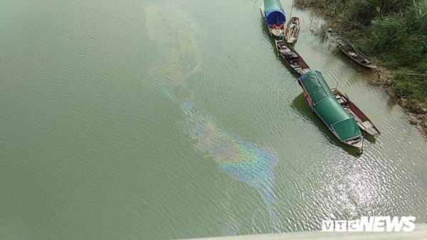  Kết quả phân tích mẫu nước sông Lam sau khi xuất hiện vệt dầu loang  - Ảnh 1.