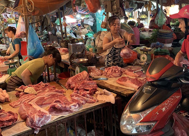 Khủng hoảng chưa từng có, 10 tỷ USD lung lay, triệu dân Việt lo sợ - Ảnh 4. Khủng hoảng chưa từng có, 10 tỷ USD lung lay, triệu dân Việt lo sợ - Ảnh 4.