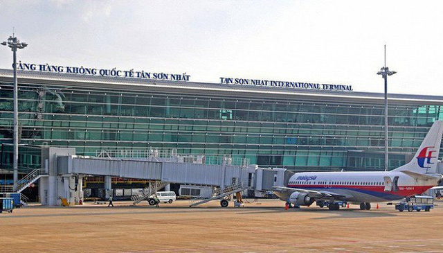  Cảnh báo thị trường hàng không bị đóng băng do sân bay Tân Sơn Nhất quá tải  - Ảnh 1.