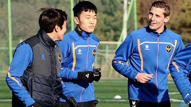  Báo Hàn Quốc: Incheon United cần ra bài học từ thương vụ của Xuân Trường để thành công với Công Phượng  - Ảnh 3.