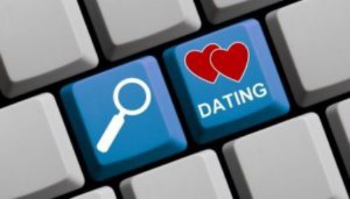 Chuyện ngày Valentine: Người Mỹ mất 140 triệu USD vì các trò lừa đảo hẹn hò qua mạng - Ảnh 1.